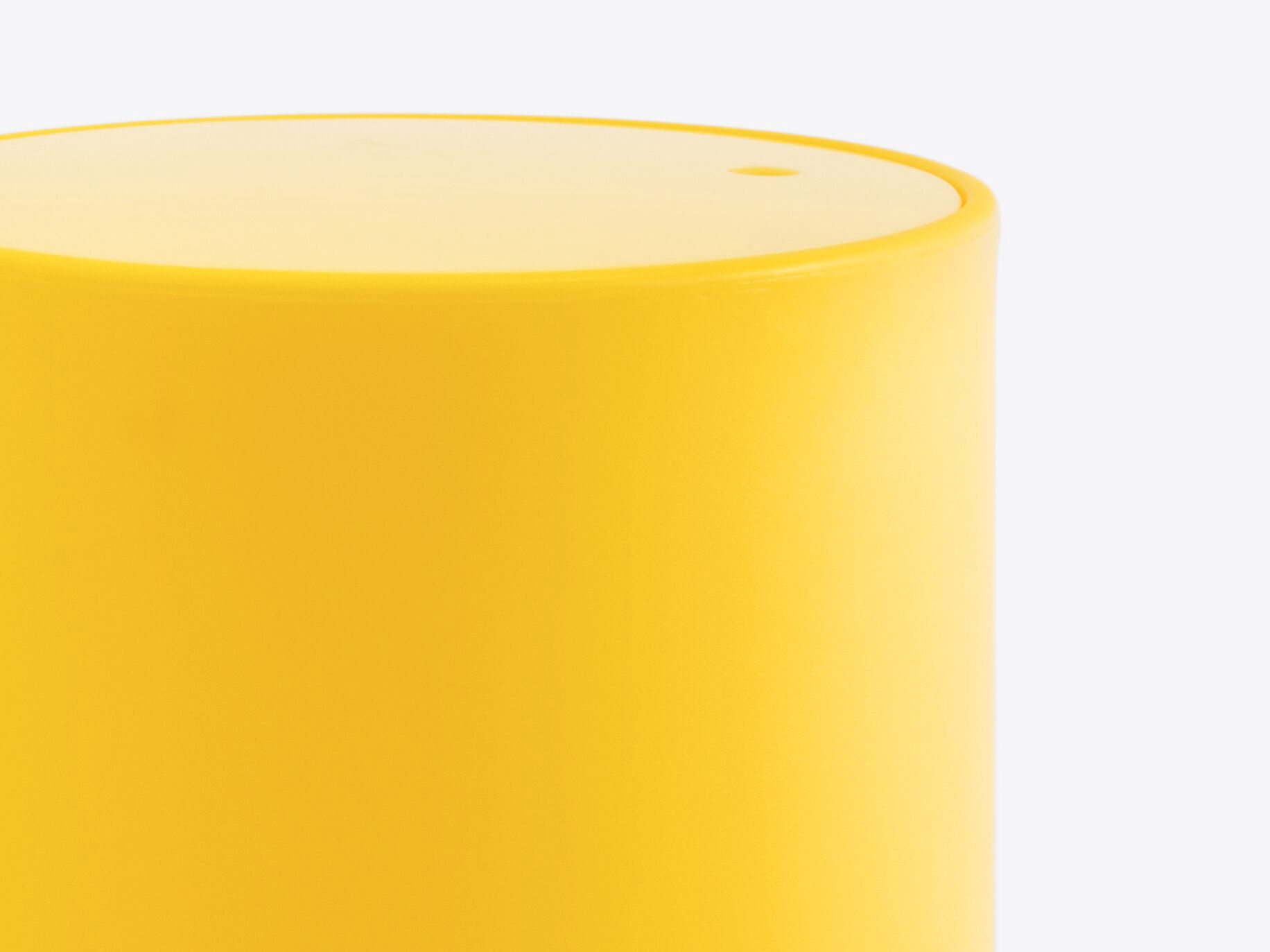 Круглый журнальный столик с отсеком для хранения Pedrali Wow ARCH-00041363 - Вид №2