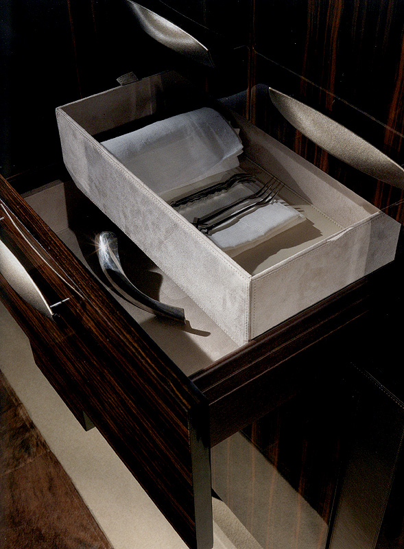 Барный шкаф  COVRE 835 Leonardo - Вид №1