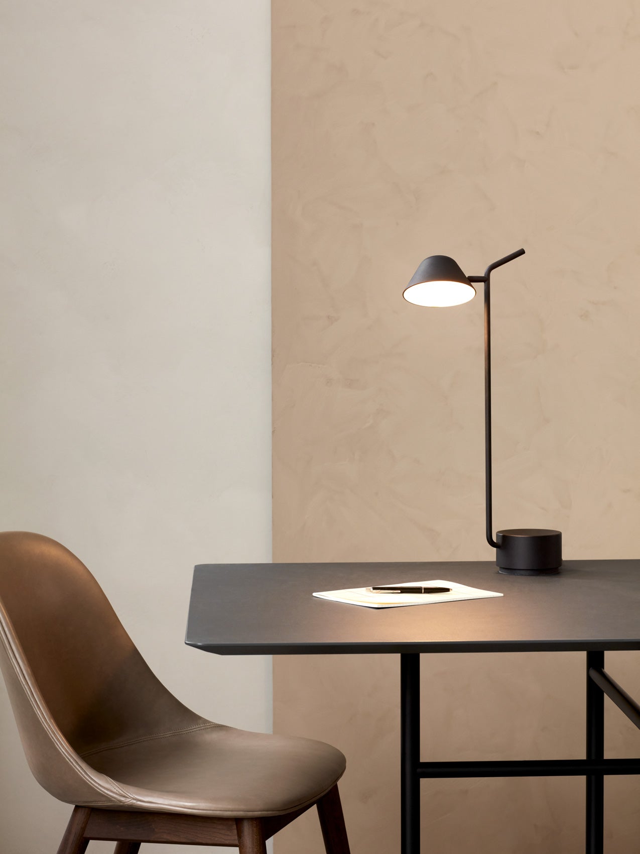 5709262033836 Кресло Harbour Side Chair, Hard Shell LuceLight  - Вид №7