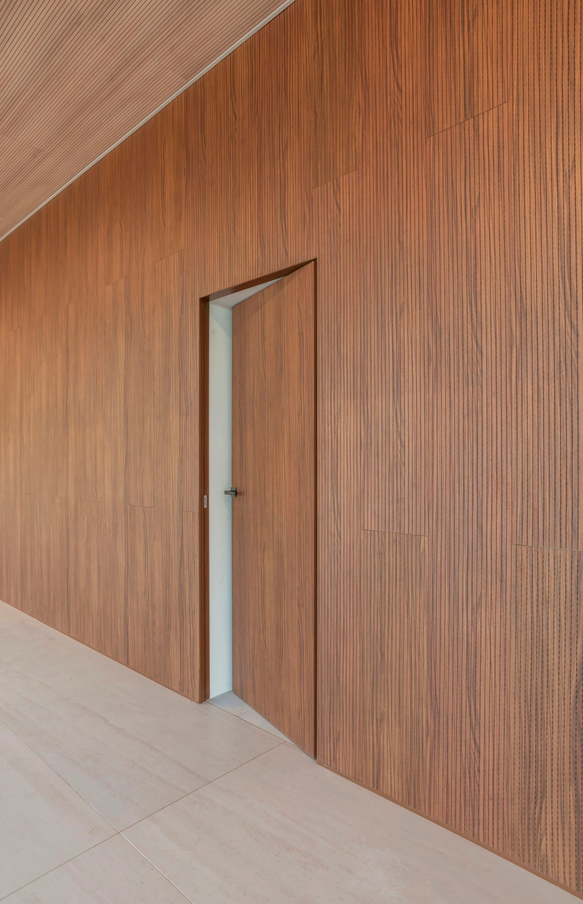 Звукопоглощающее покрытие из огнестойкого МДФ SOFT SOUND Мягкая столешница ARCH-00100502 - Вид №40