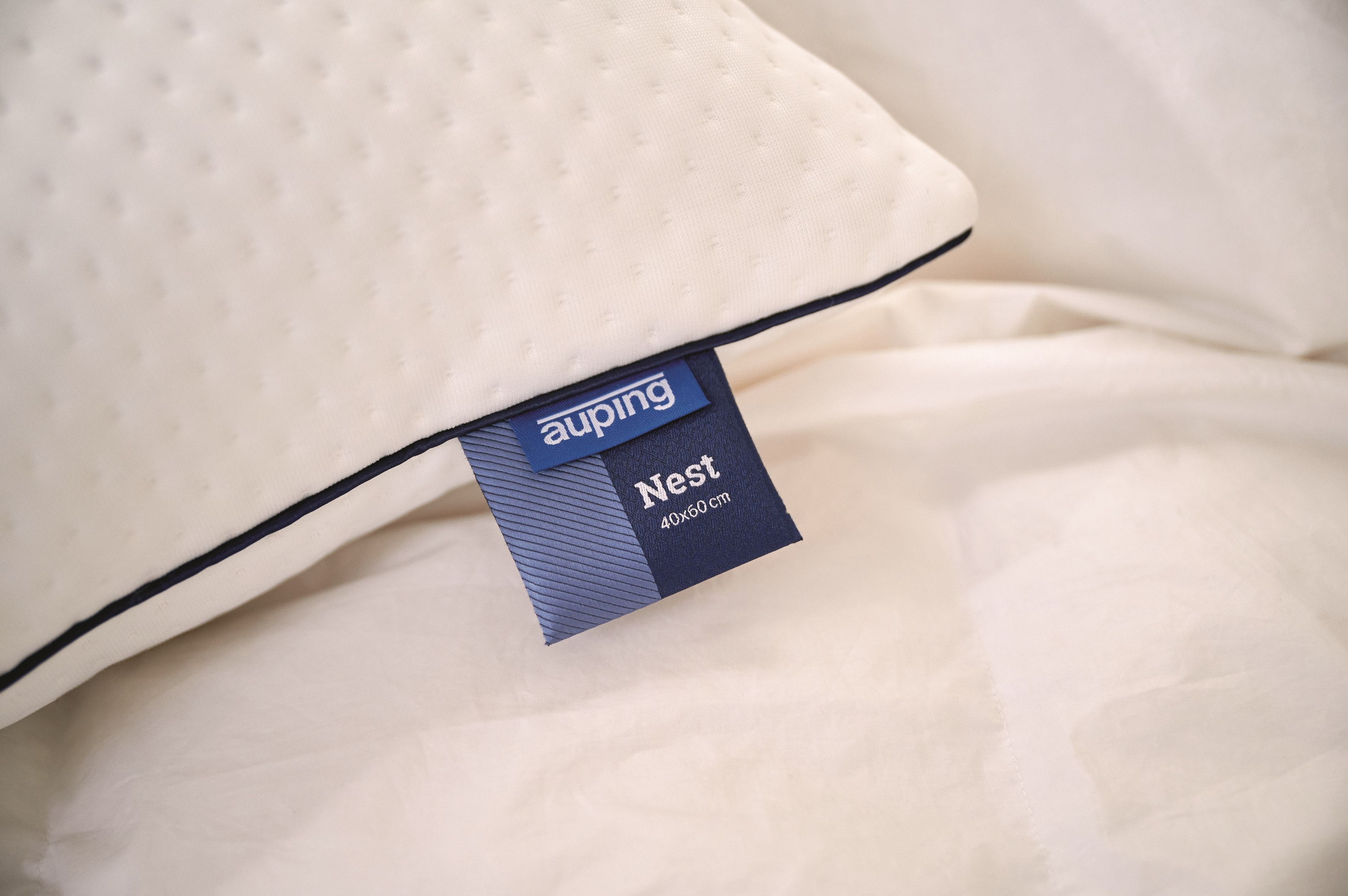 Подушка из гусиного пуха Auping ARCH-00003544 - Вид №1