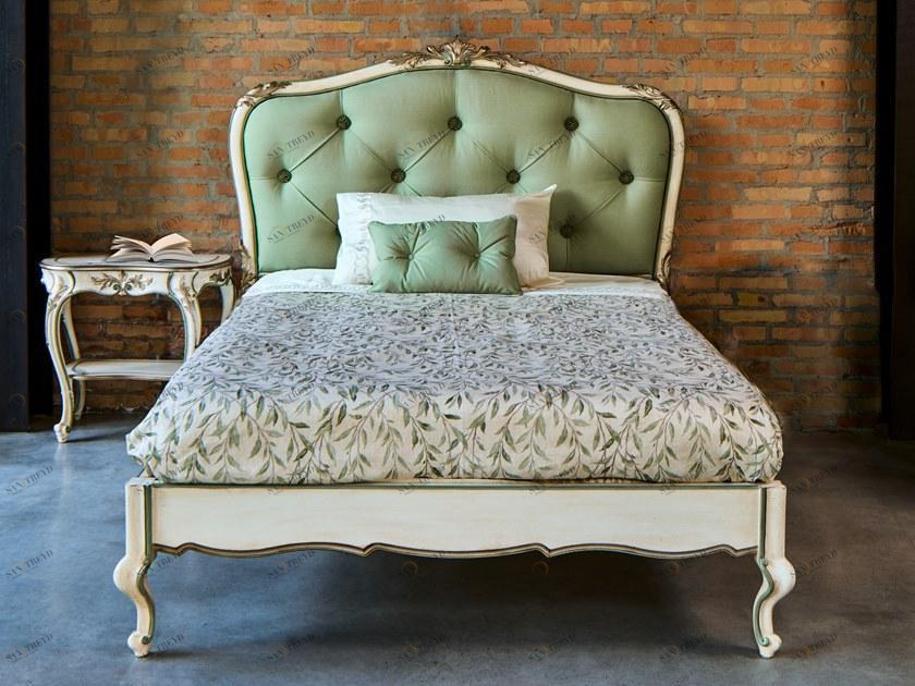 Grifoni Silvano Двуспальная кровать с тафтинговым изголовьем sun-id-1377364