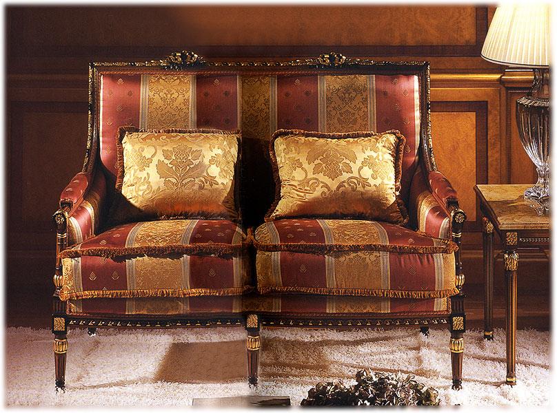 Диван  EZIO BELLOTTI 4072 Platinum