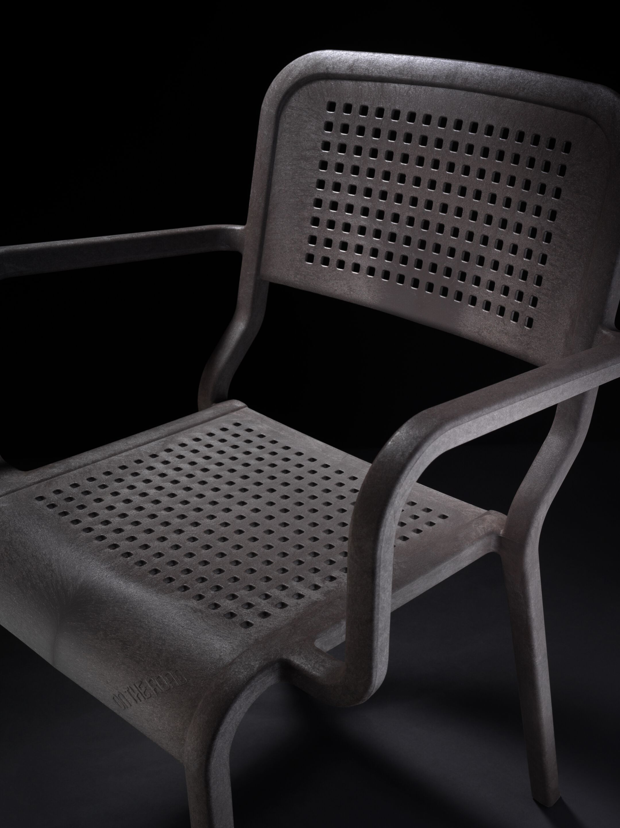 Стул из переработанного инженерного пластика с подлокотниками PF Stile ON THE ROAD CB ARCH-00105591 - Вид №9