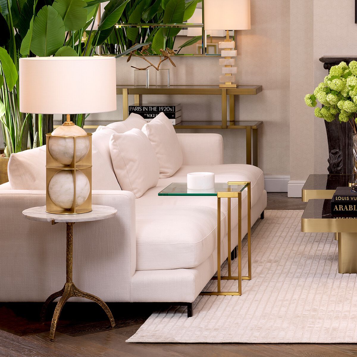 Круглый мраморный журнальный столик Eichholtz CORTINA ARCH-00011838