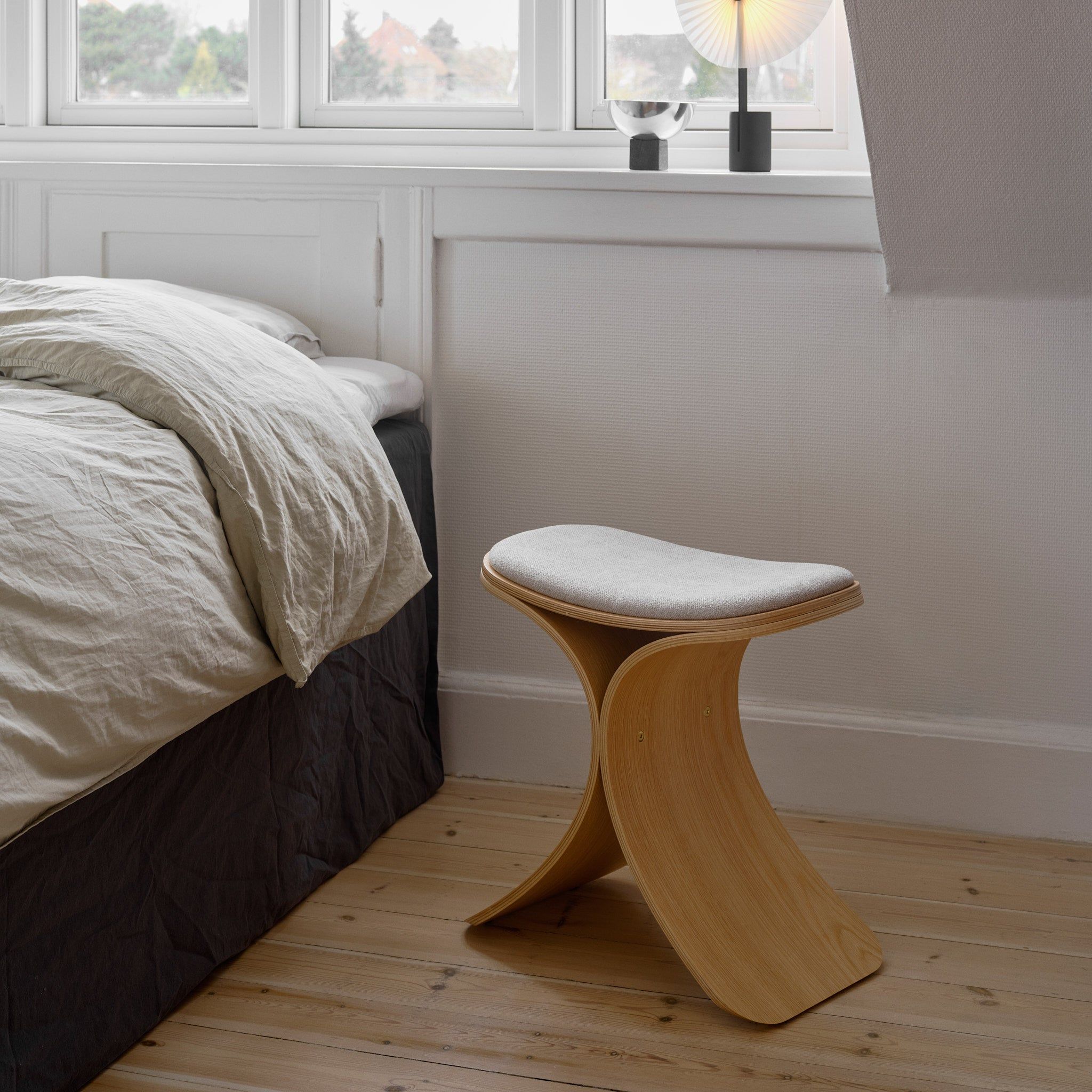 Дубовый табурет с тканевым сиденьем Gejst Luno ARCH-00151658 - Вид №9