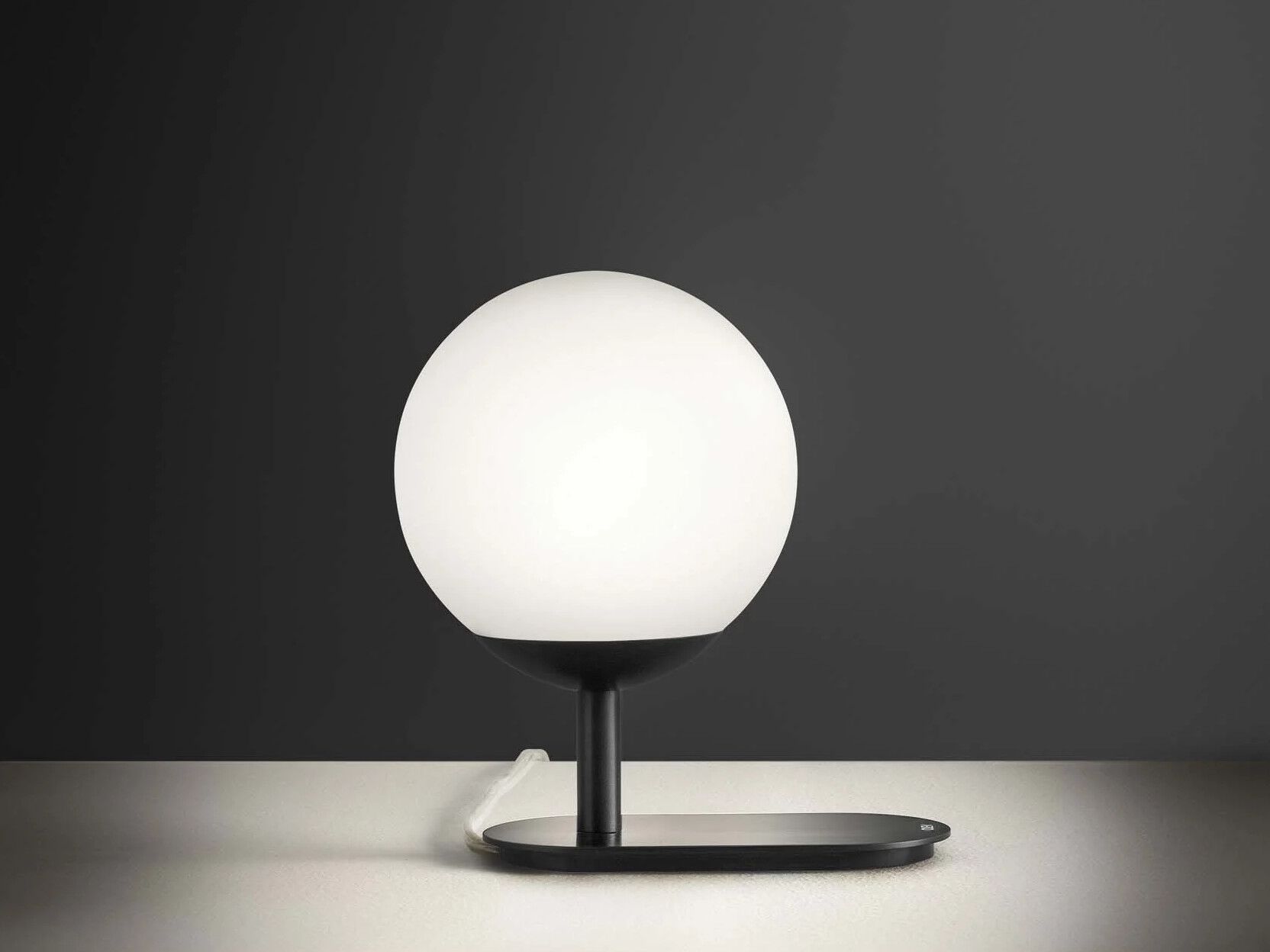 Алюминиевая светодиодная настольная лампа с диммером Olev La Pelletta ARCH-00070635