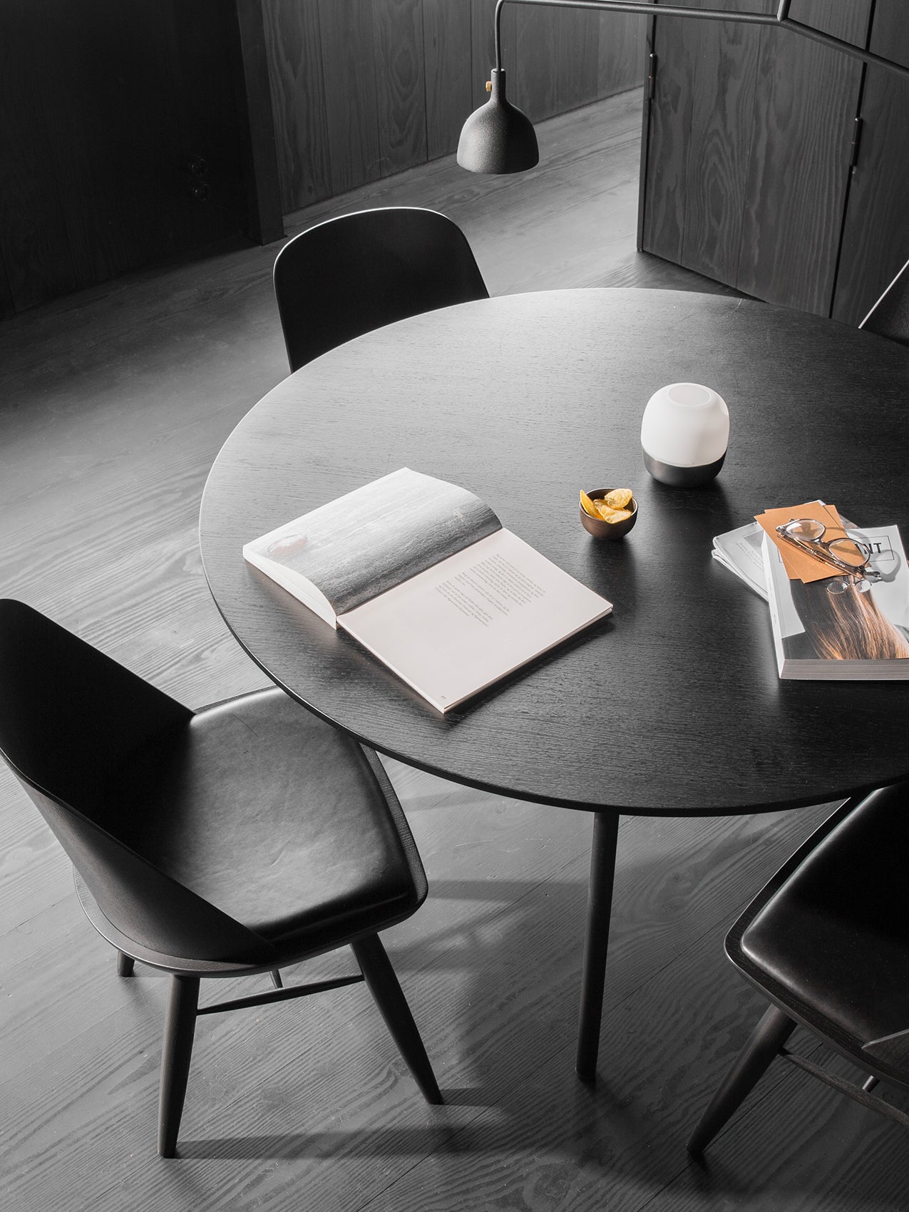 5709262026128 Обеденный стол Snaregade, круглый LuceLight  - Вид №10