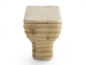 Кедровый стул