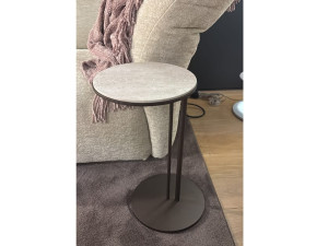 Круглый журнальный столик