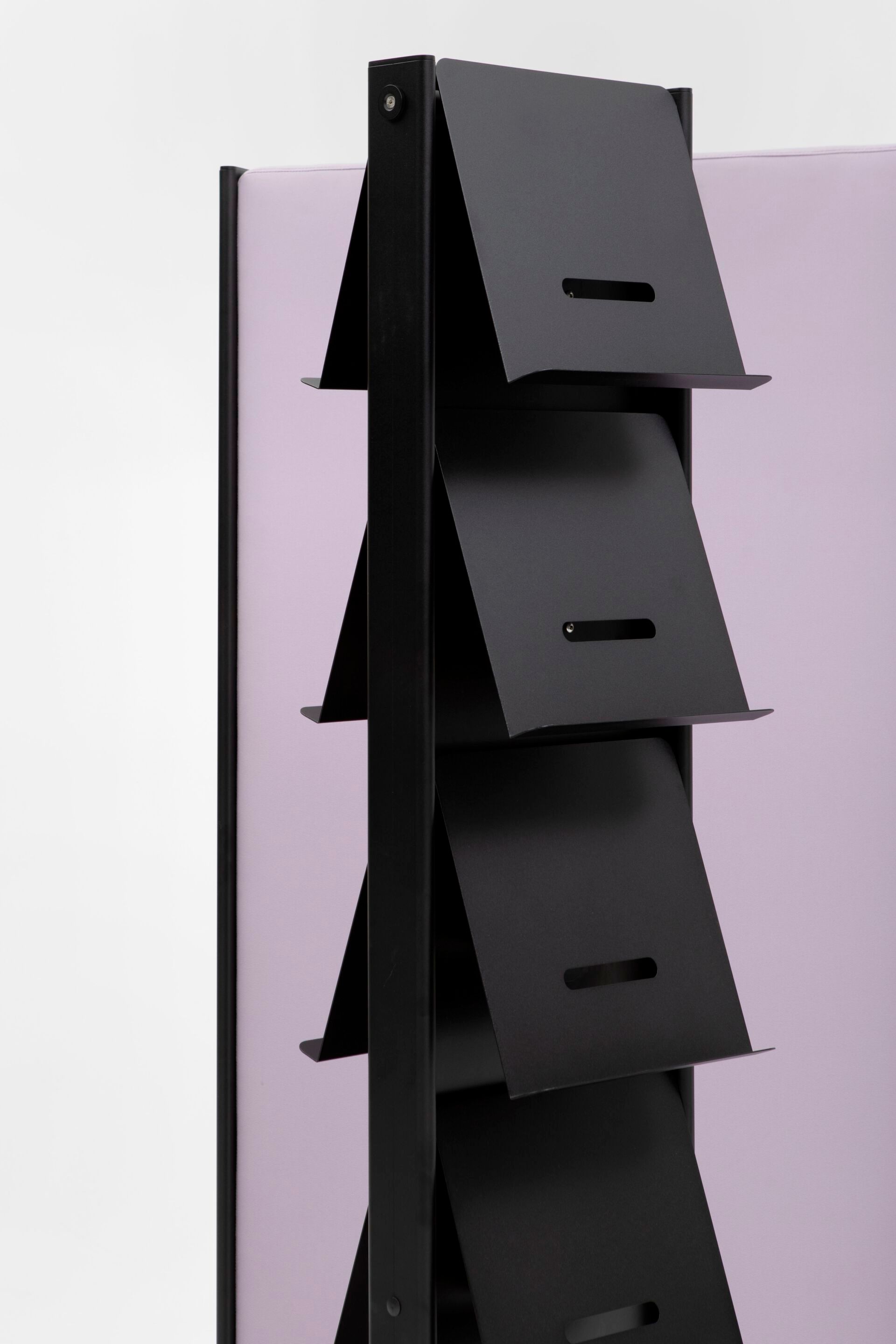 Алюминиевая стойка для журналов с порошковым покрытием с колесами Cascando Round20 ARCH-00039248 - Вид №10