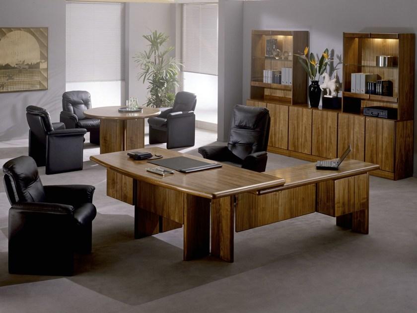 Dyrlund Круглый деревянный стол для переговоров Commodore 8918/4  - Вид №1