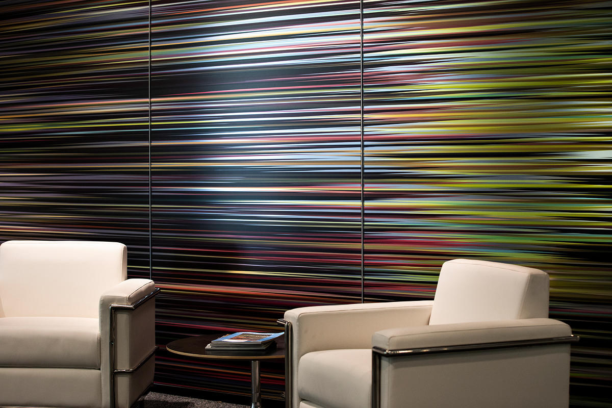 FSRT630 Система обшивки стен Levelr с панелями из вивистрата, слоями стекла в отражающей конфигурации с индивидуальным гравированным рисунком и стандартной отделкой, а также выступами из нержавеющей стали в Frost Tower, сан-антонио, техас Forms-surfaces  - Вид №11