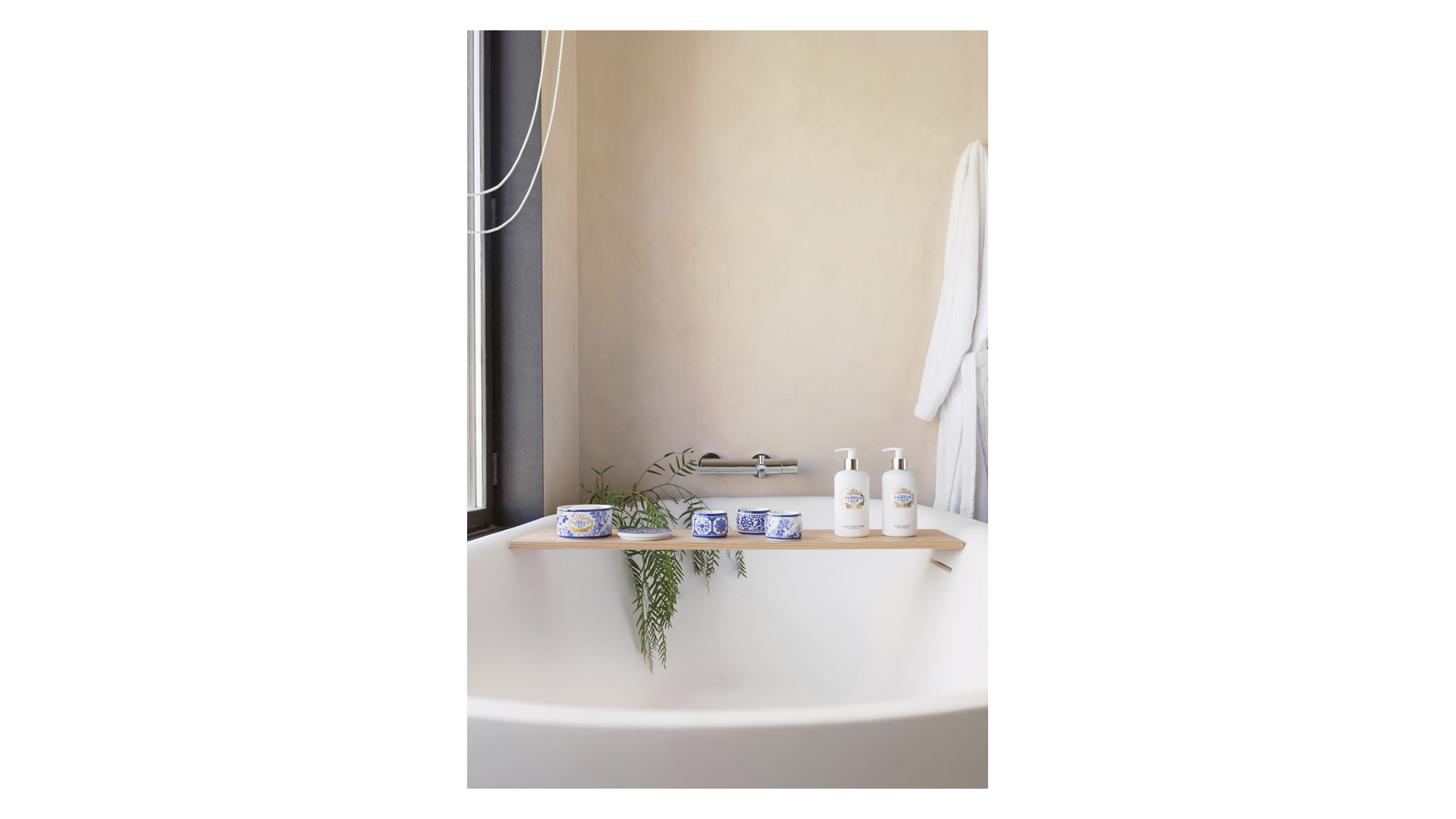 10673704 CASTELBEL Мыло ароматическое CASTELBEL Порт Кале Золотисто-синий 150г, синий, п/к Ароматическая жидкость  - Вид №2