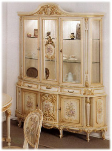 Витрина 290 FRATELLI RADICE 10240305010