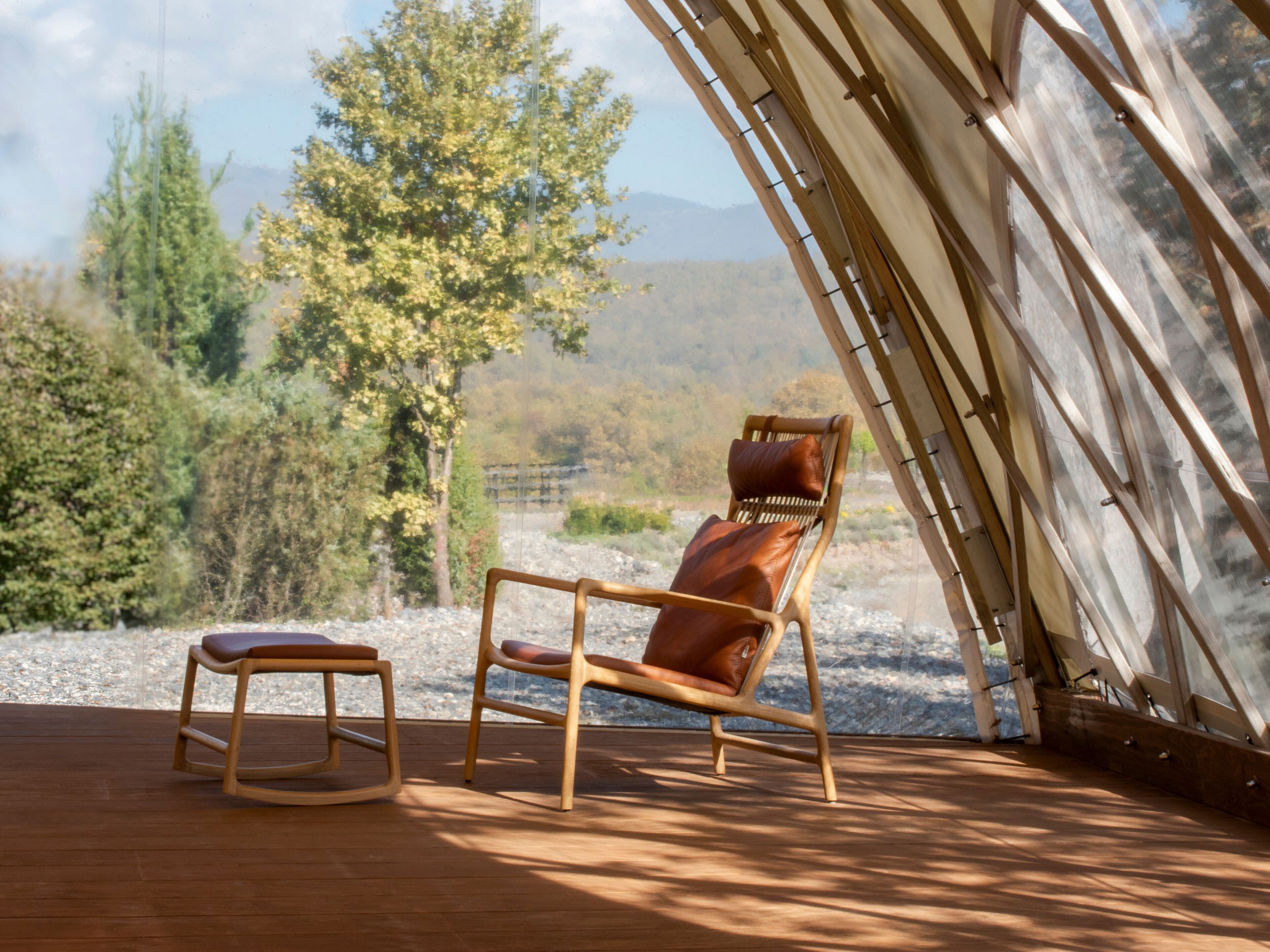 Подставка для ног из кожи и дуба Gazzda Dedo ARCH-00144831 - Вид №6