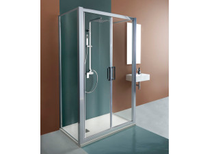 Алюминиевая и стеклянная душевая кабина с распашной дверью