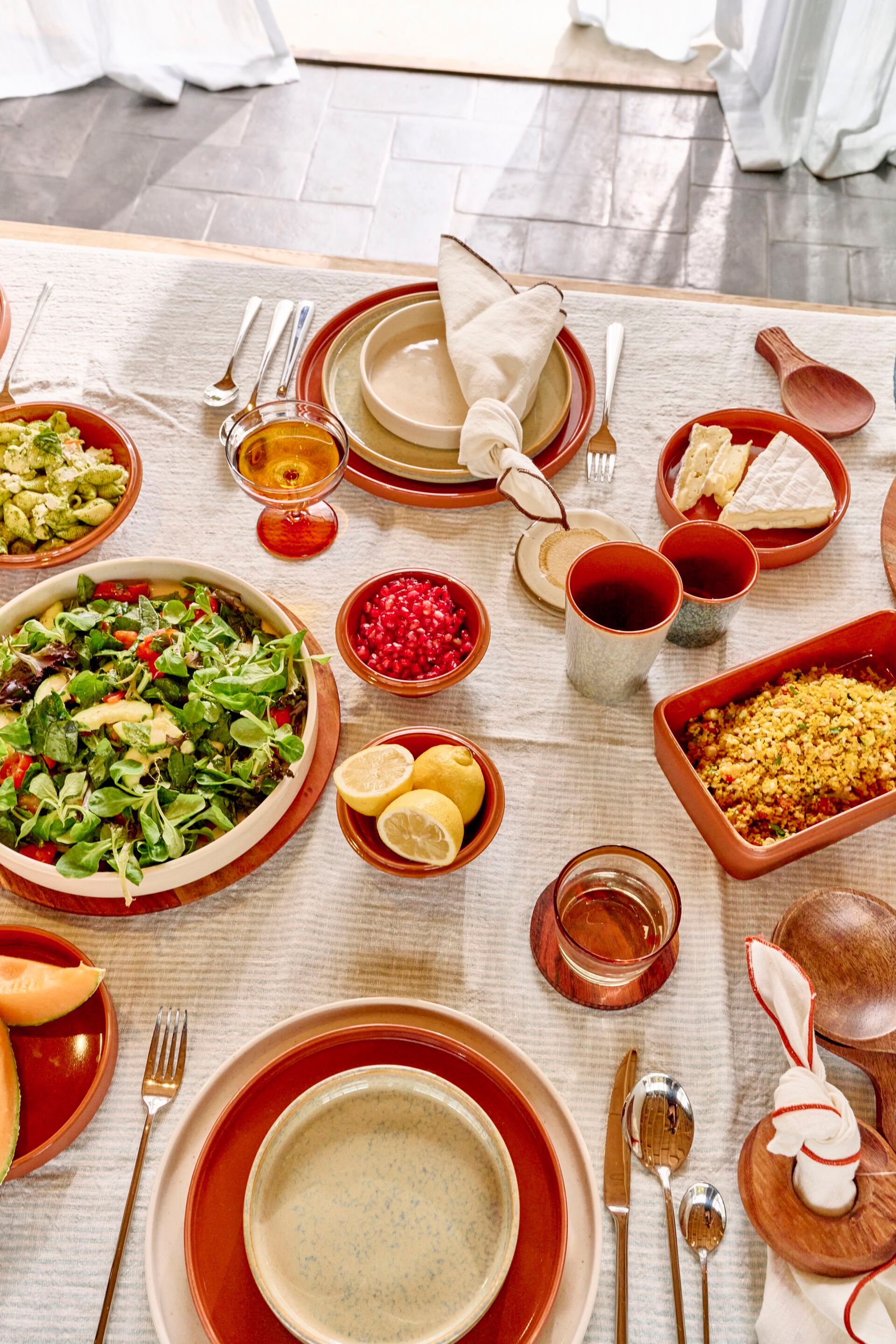 Фарфоровая плоская круглая тарелка POMAX Rasa ARCH-00004615 - Вид №2