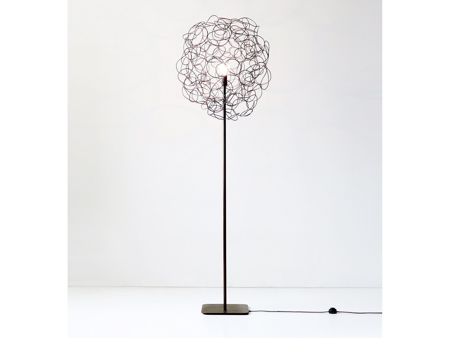 Торшер ручной работы из нержавеющей стали LO Contemporary Roommate ARCH-00098939