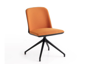 Мягкое вращающееся кресло на насесте