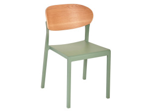 Садовый стул из полипропилена с деревянной спинкой