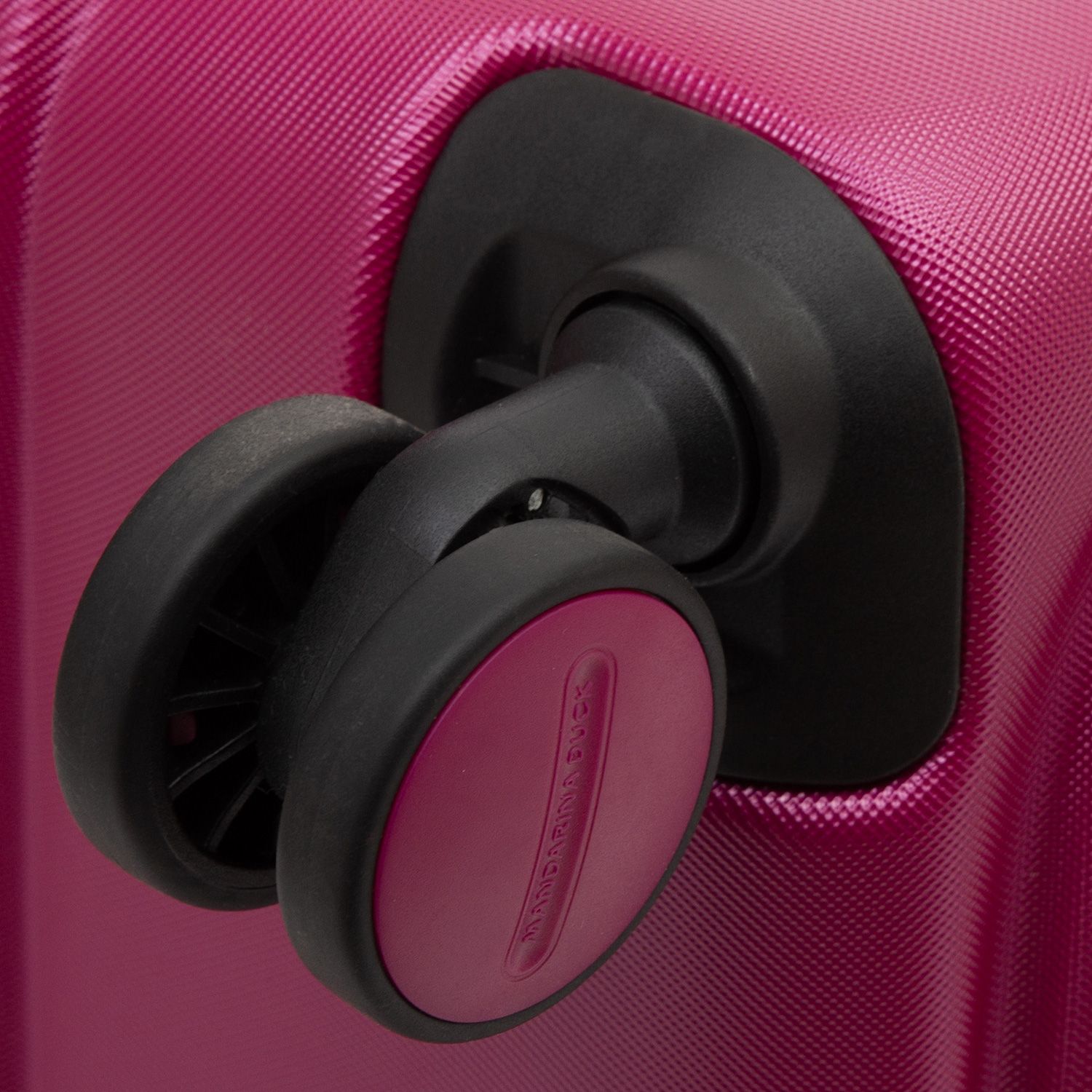 SZV32-507 Чемодан SZV32 Expandable Medium Trolley Mandarina Duck Logoduck+  - Вид №4