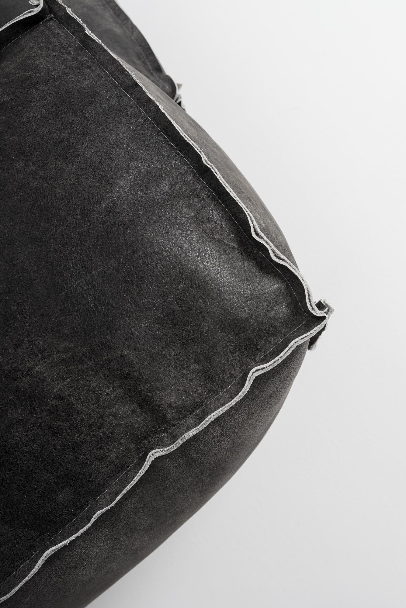 3-местный кожаный диван Mantellassi 1926 Placido ARCH-00138894 - Вид №19