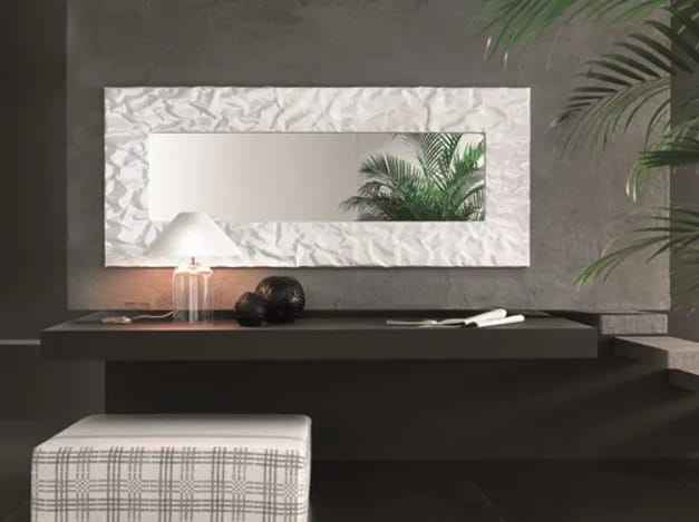 Настенное зеркало в рамке RIFLESSI миф ARCH-00103509