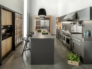 Zajc Металлическая кухня с островом