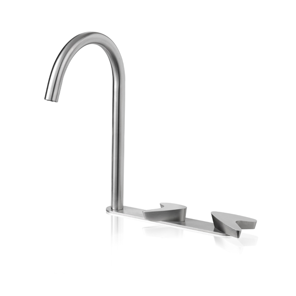 Смеситель на три отверстия для умывальника с изливом ARW131 linki 