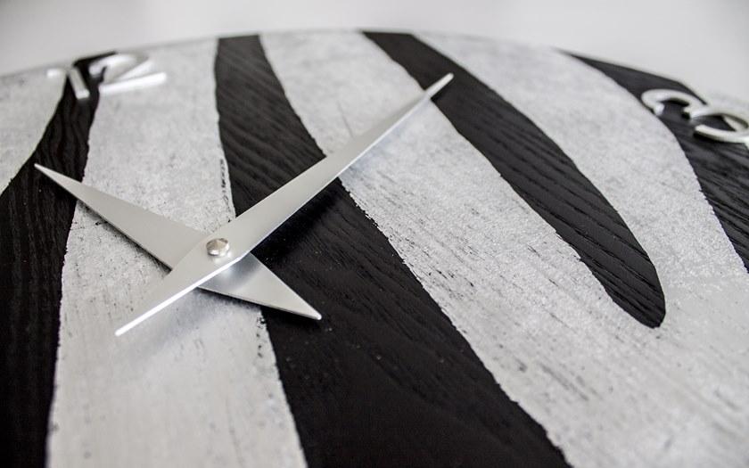 LIGNIS® Настенные часы из инкрустированного дерева Dolcevita animalier 10.013 / 10.091 - Вид №2