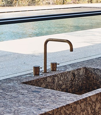 111M Раковина / Кухня vola  - Вид №1