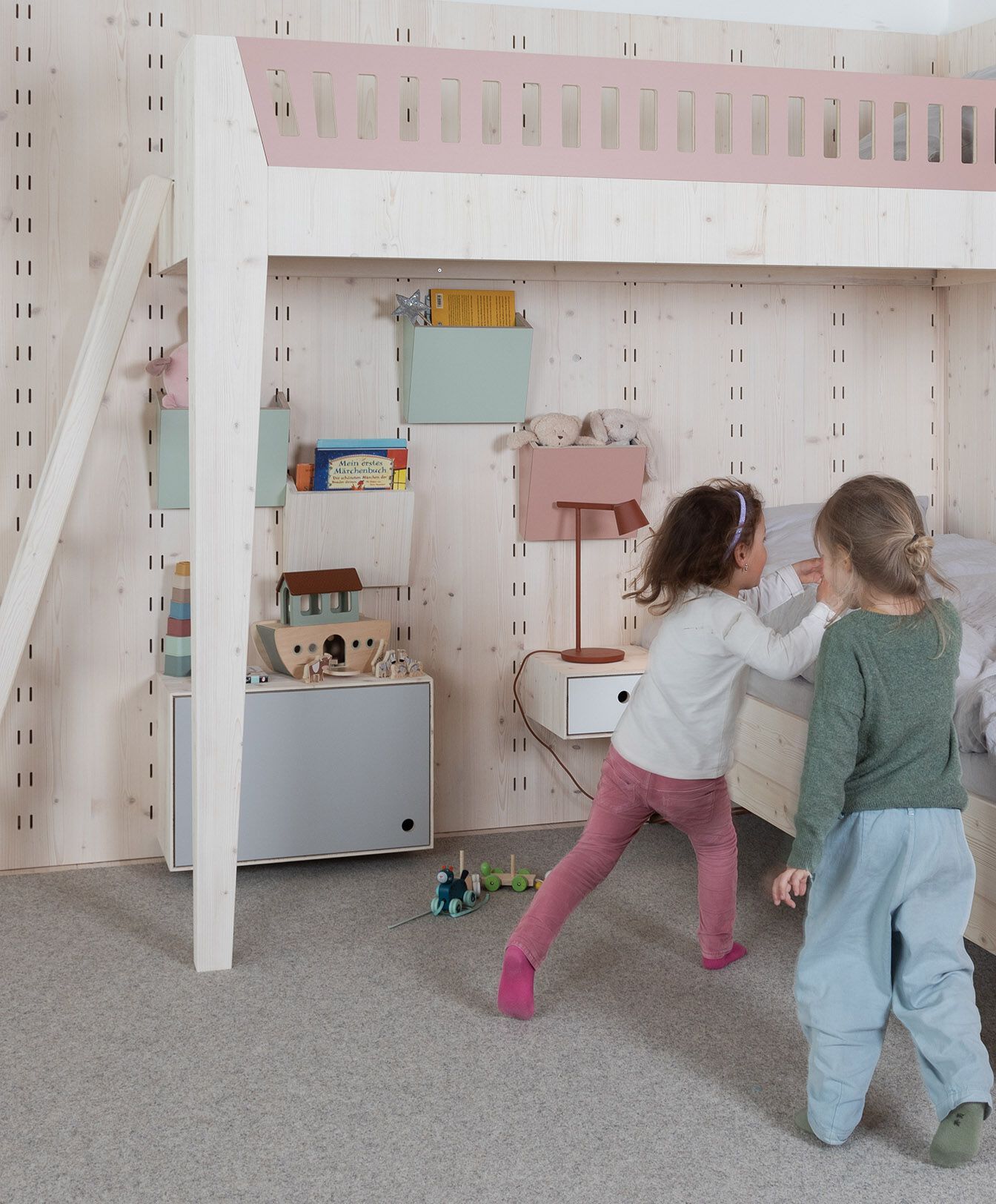 Деревянный шкаф для хранения для детских комнат Das ganze Leben Gustav Kids ARCH-00141628 - Вид №2