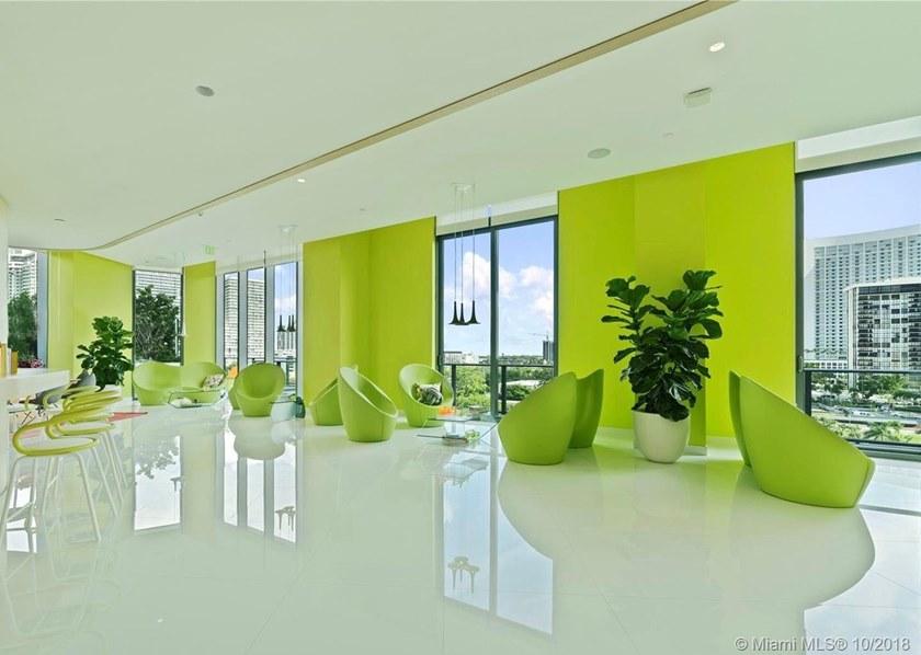 Casamania & Horm Мягкое кресло из ткани или кожи Ouch & kouch sun-id-1423126 - Вид №4