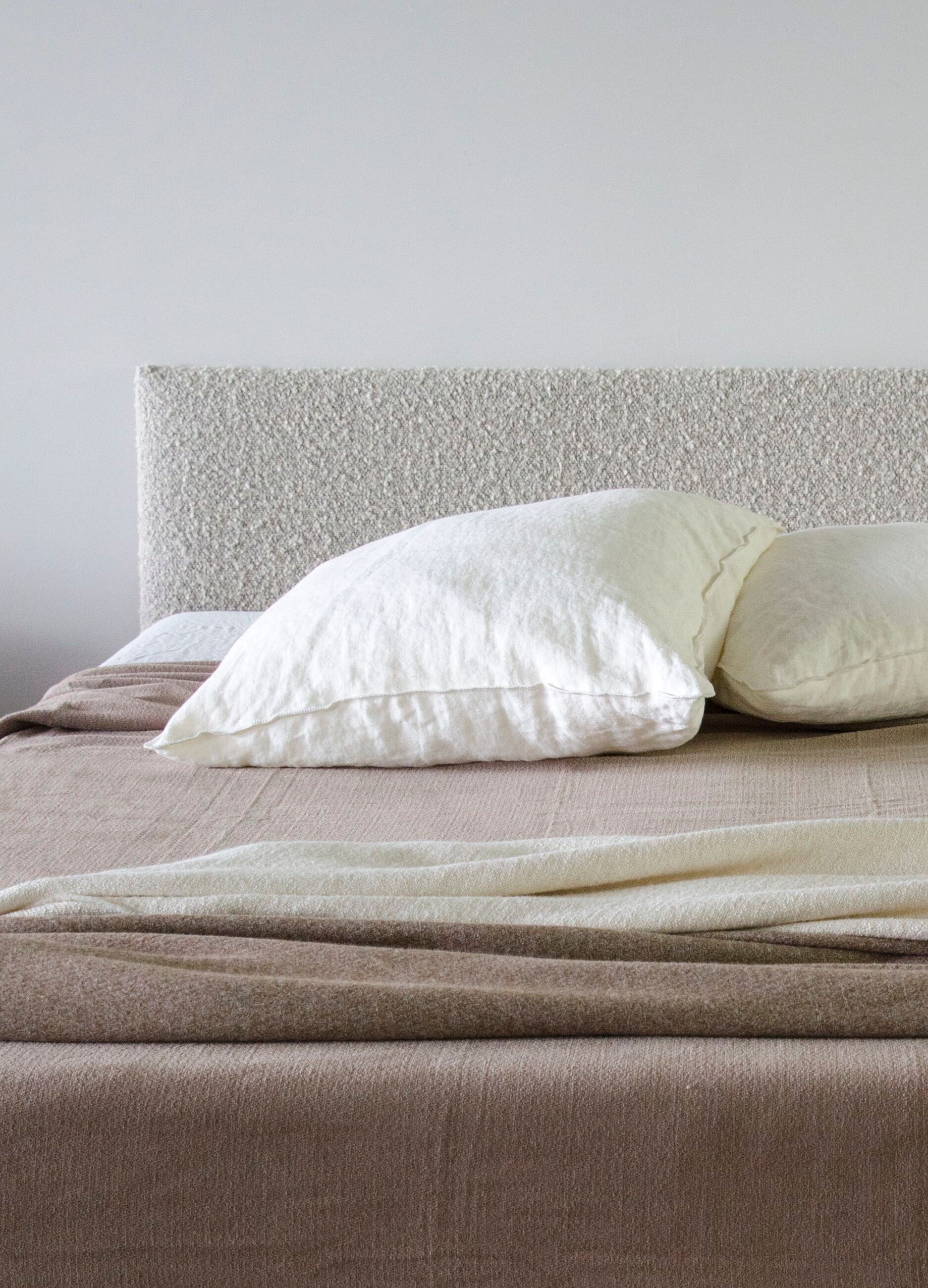 Мягкое изголовье для двуспальной кровати XAM X one ARCH-00099476 - Вид №2