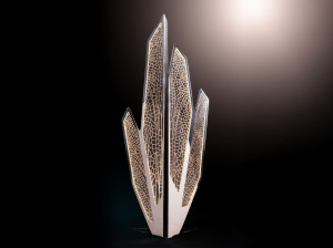 Световая скульптура с фотокаталитической обработкой