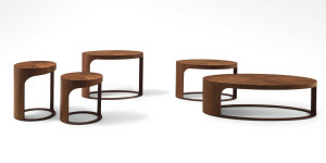 Деревянный овальный журнальный столик