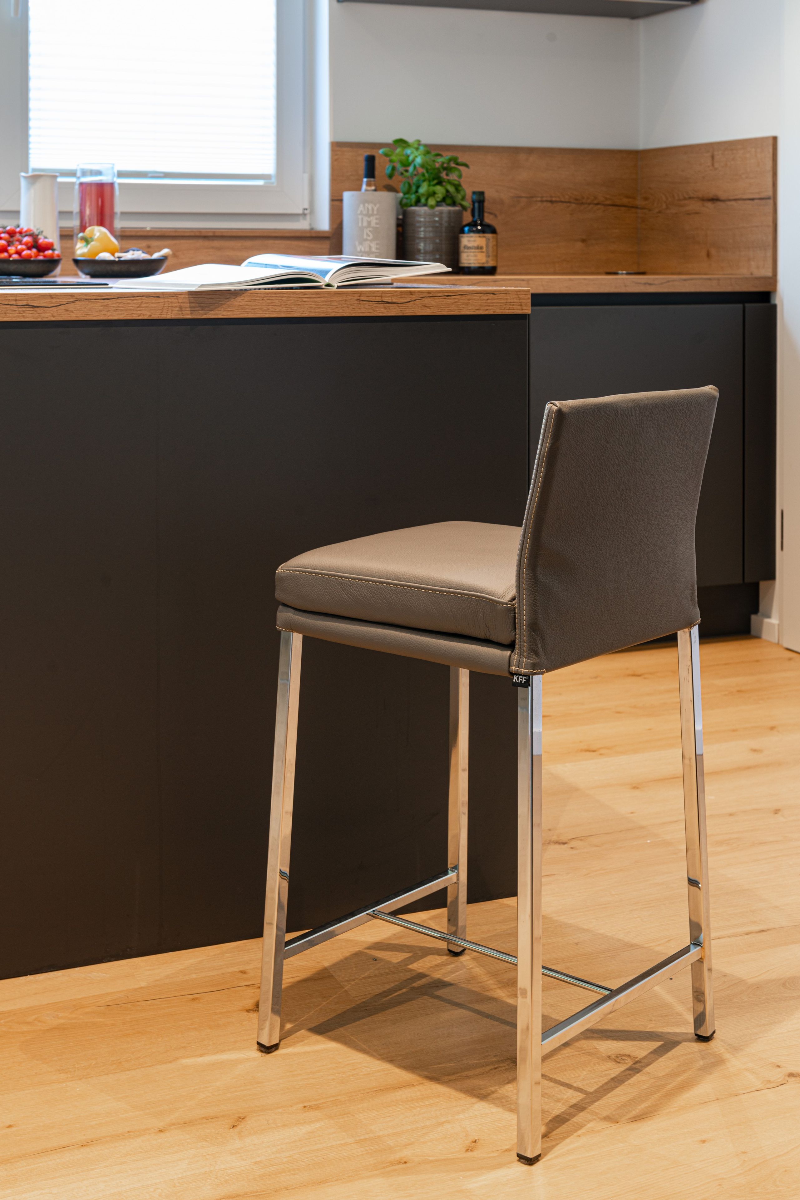 Мягкий табурет со спинкой KFF Texas Flat ARCH-00052017 - Вид №2