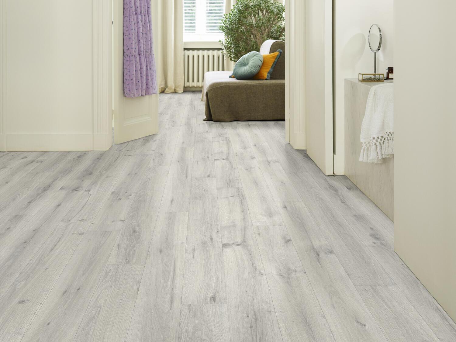 Нескользящий виниловый пол с эффектом дерева BEAUFLOR Silvertex ARCH-00023208