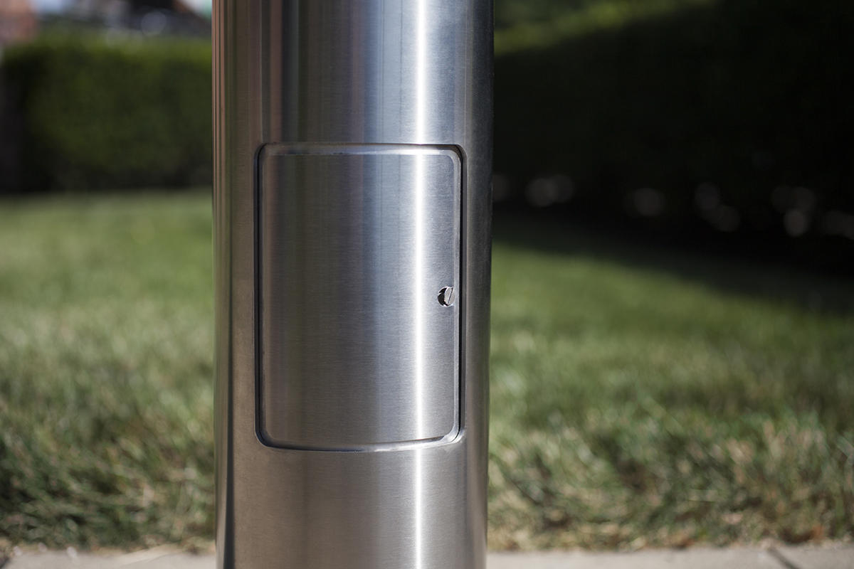 FSRT233 Столбик световой колонны  Forms-surfaces  - Вид №14