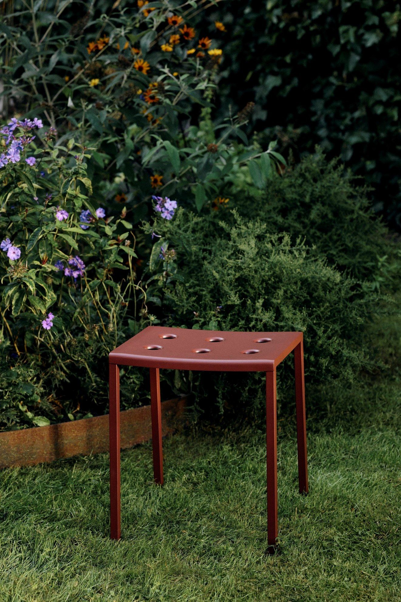 Низкий стул сада с порошковым покрытием Hay балкон ARCH-00012827 - Вид №3