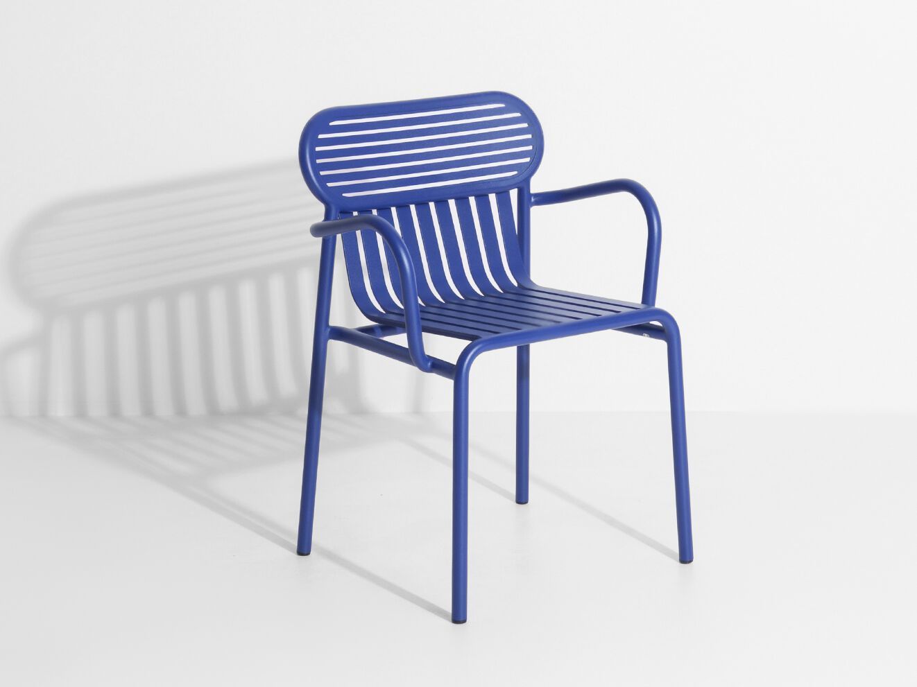 Алюминиевый штабелируемый стул с порошковым покрытием с подлокотниками In Stock Petite Friture ARCH-00134810 - Вид №1