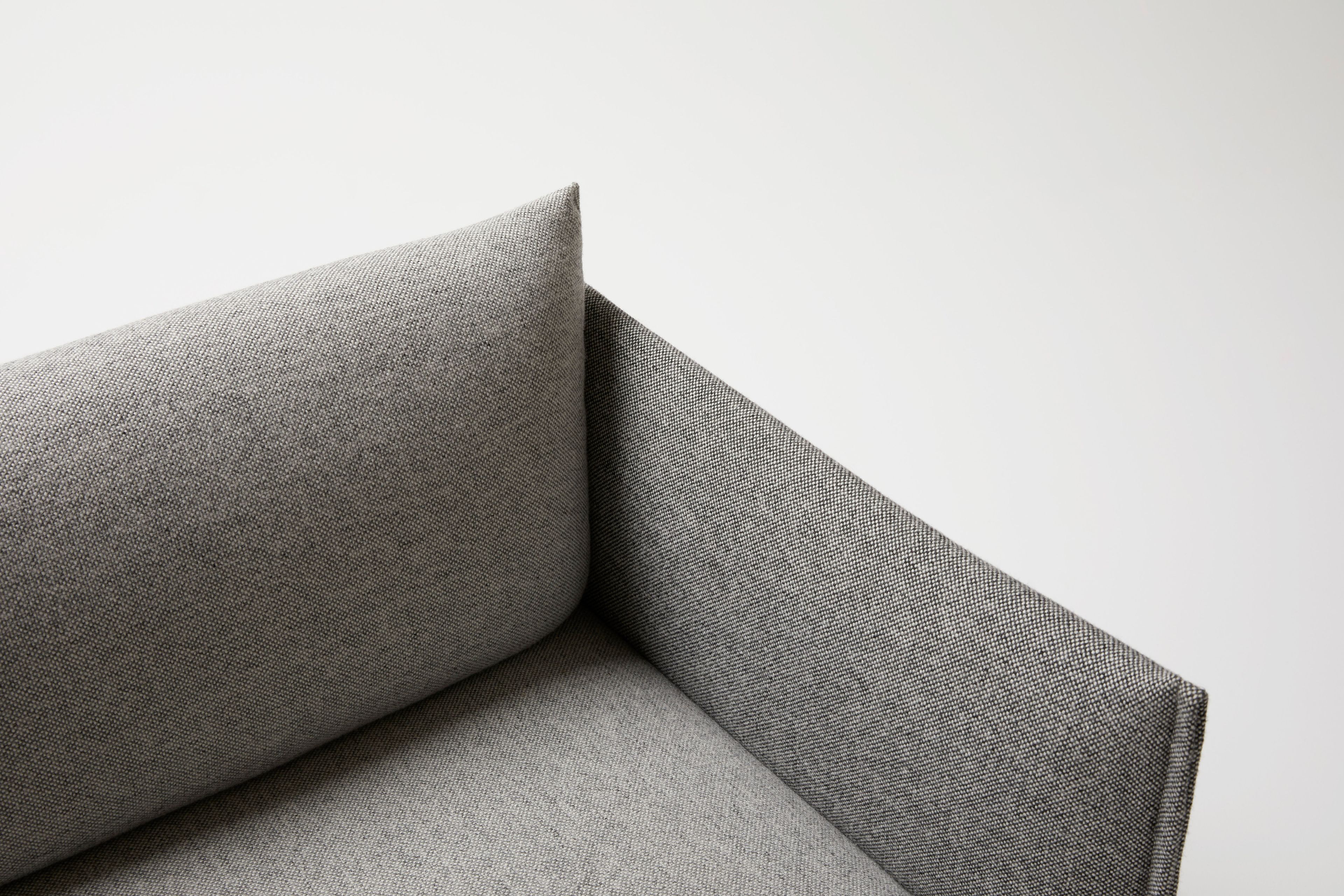 Секционный тканевый диван со встроенным журнальным столиком Ross Gardam ARCH-00134796 - Вид №3