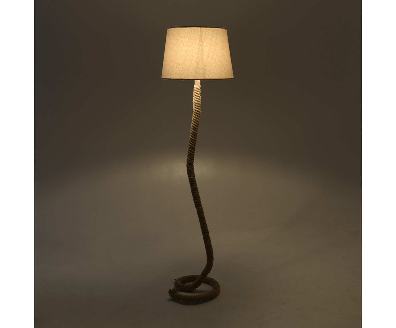 3815219.0009 лампа напольная TO4ROOMS  - Вид №3