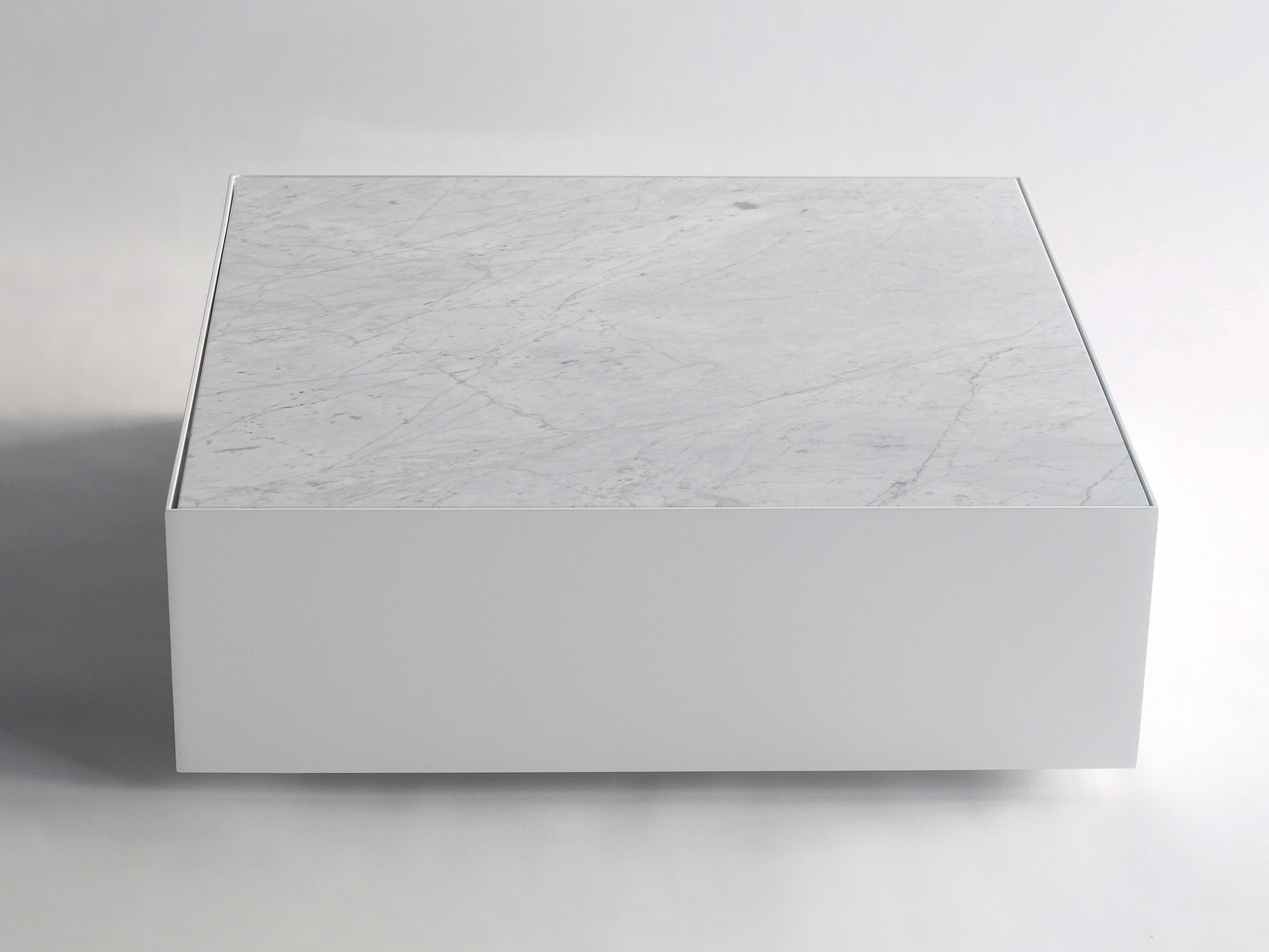 Мраморный квадратный низкий журнальный столик Phase Design BALLOT BOX ARCH-00081194