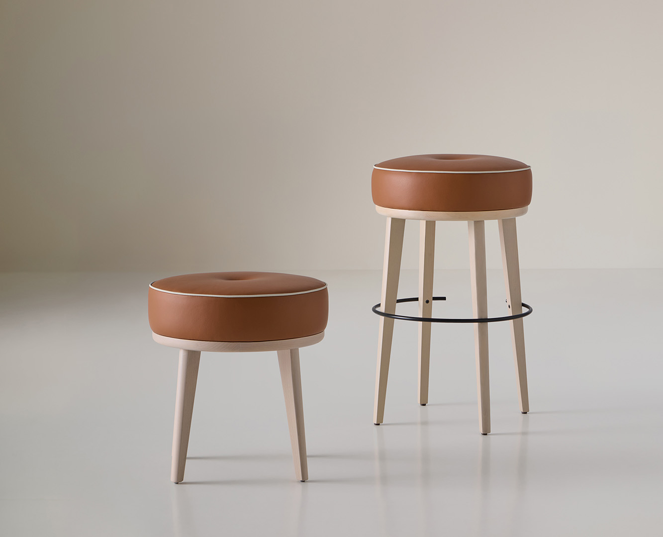 Клубный высокий табурет Club A7508 Coleccion Alexandra - Вид №2