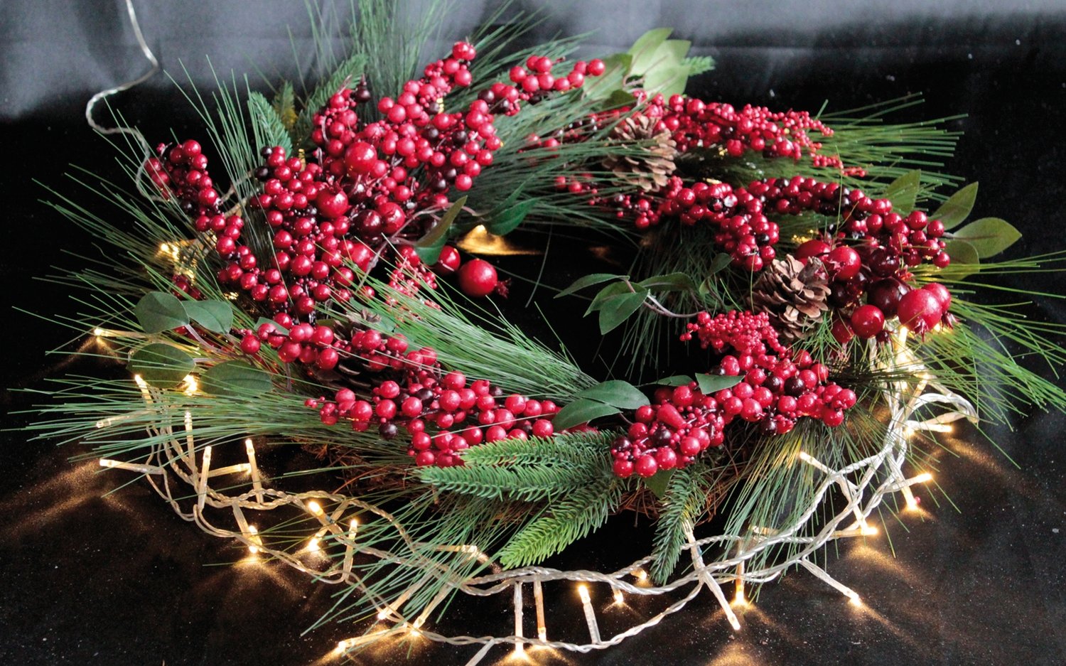 2005 444 a3 Венок из искусственных ягод, Ø 50 см, красный H-andreas  - Вид №5