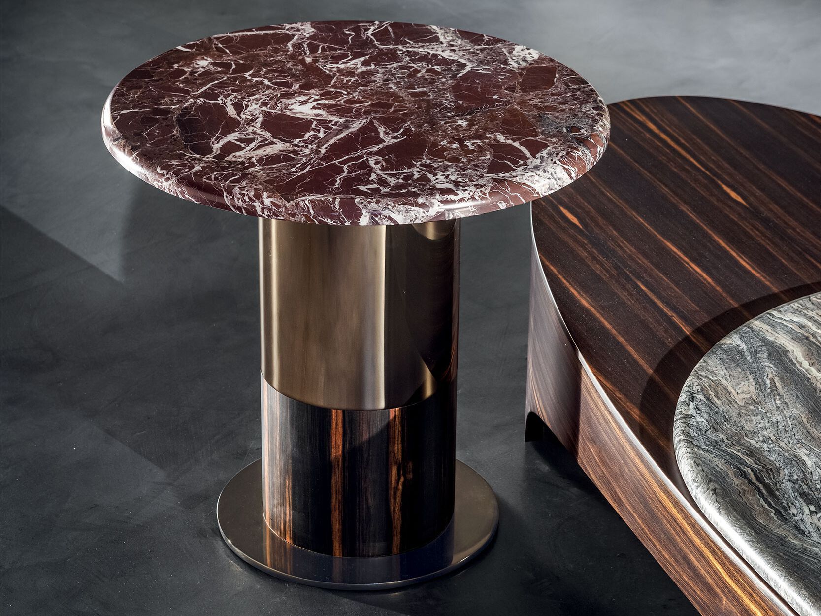 Круглый журнальный столик для гостиной Longhi Blooming ARCH-00021009