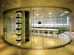 Estfeller Pareti Оперативная стеклянная перегородка для офиса