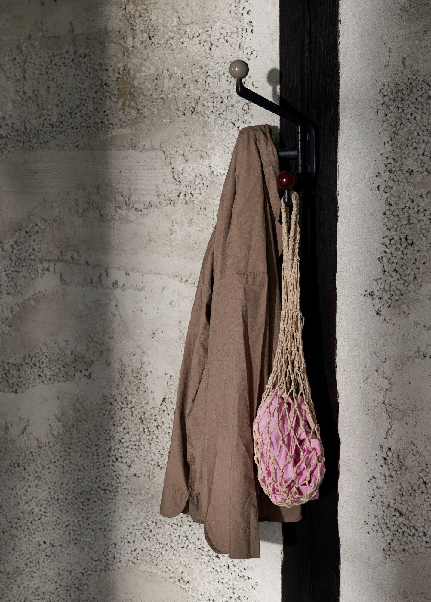 Алюминиевая настенная вешалка &Tradition CAPTURE SC74 ARCH-00006133 - Вид №2